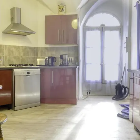 Inviting Medieval 1-Bed Apartment In Sauve Apartment