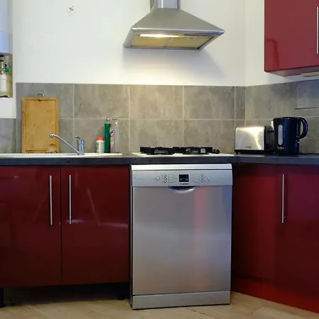 Apartment Inviting Medieval 1-Bed Apartment In Sauve